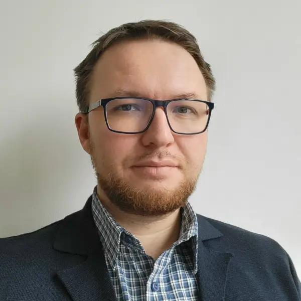 Artjom Kurapov
